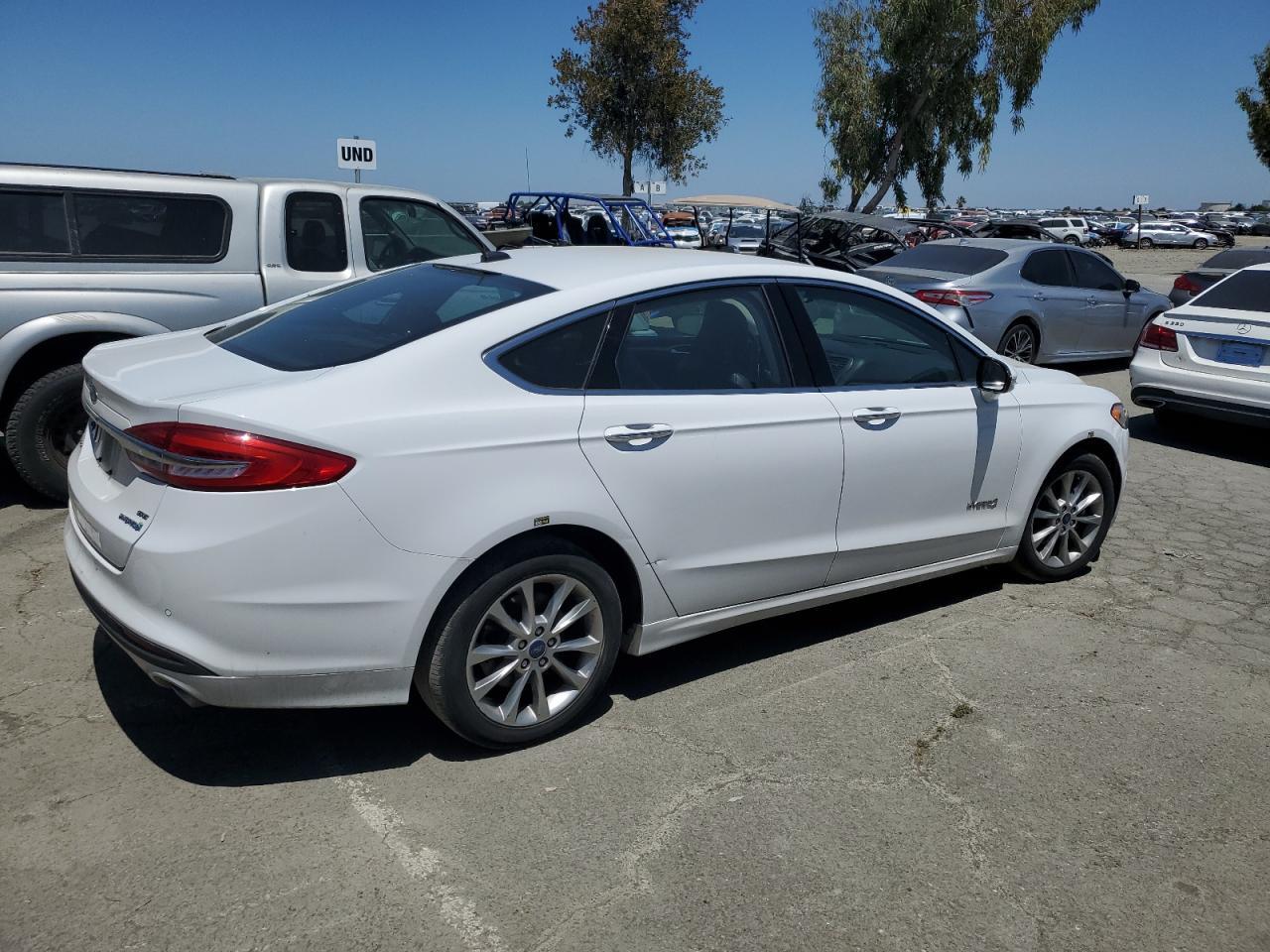2017 Ford Fusion Se Hybrid - Фото 3