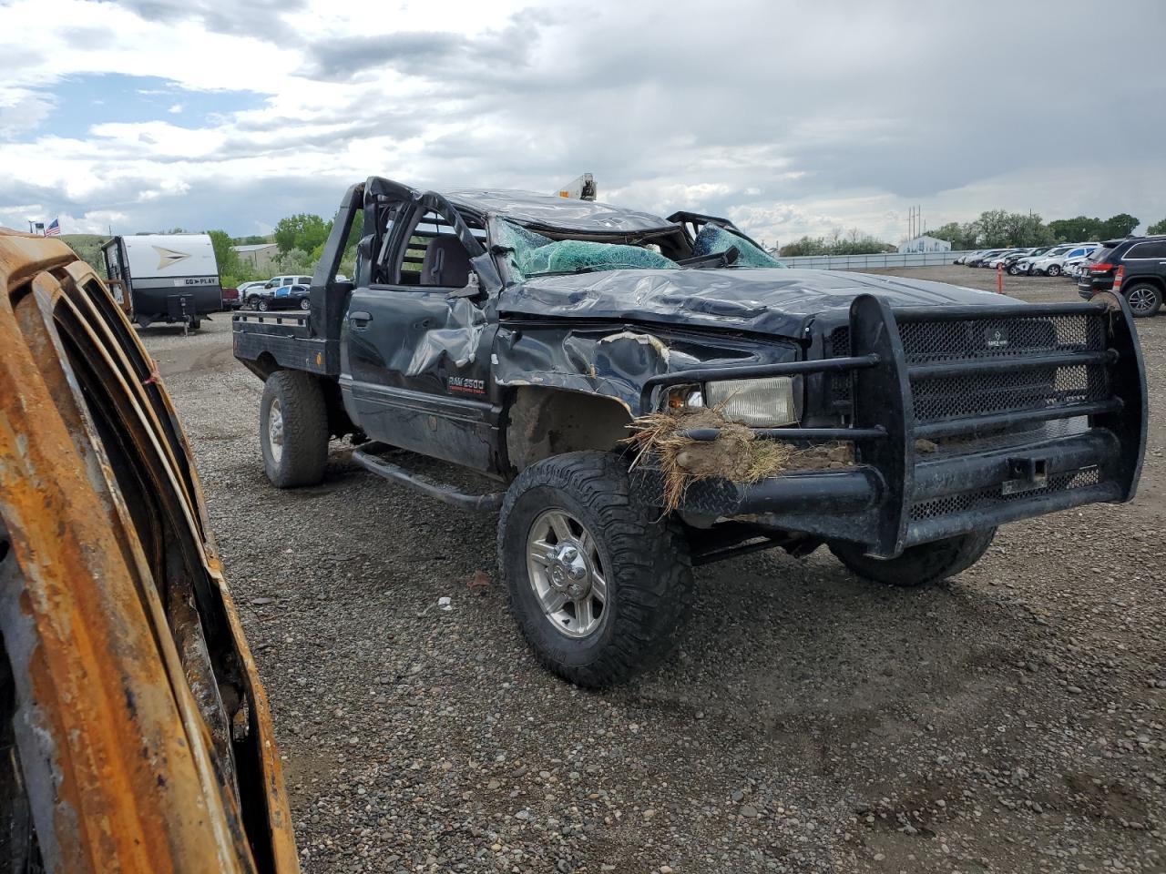 1998 Dodge Ram 2500 - Image 4