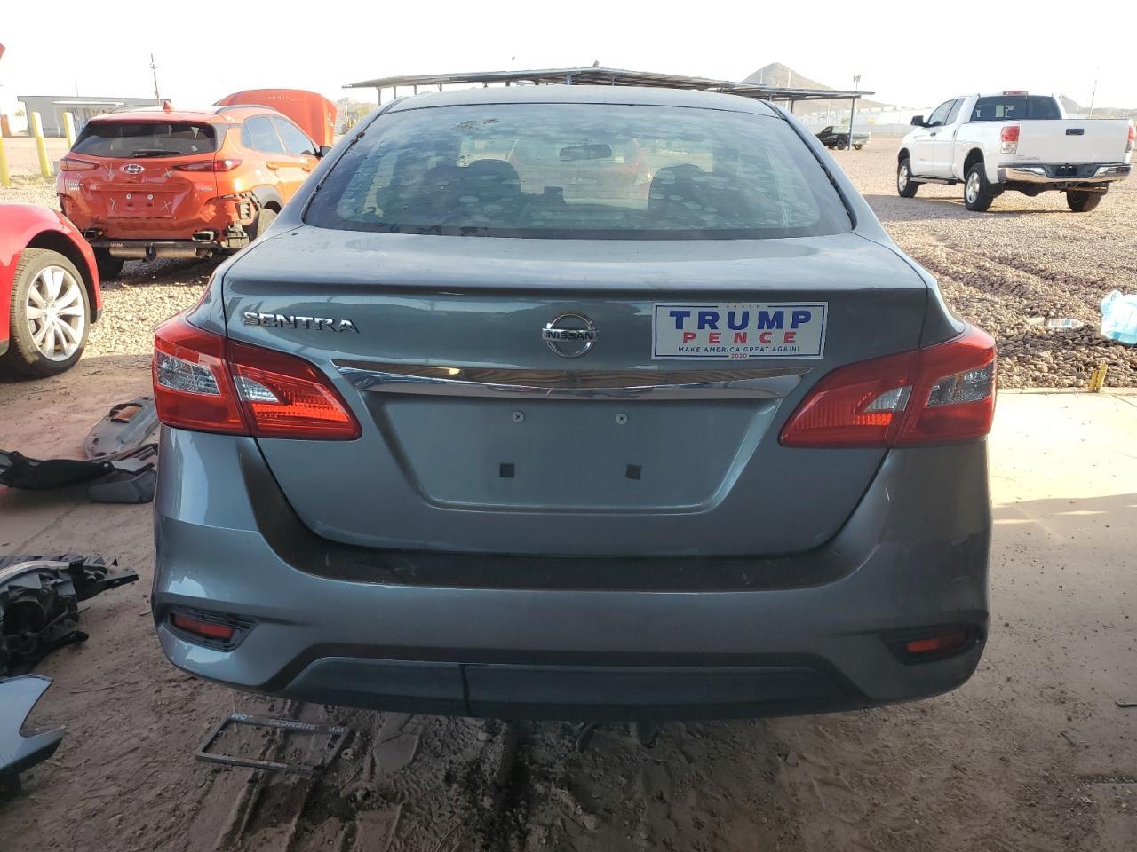 2017 Nissan Sentra S - Фото 6
