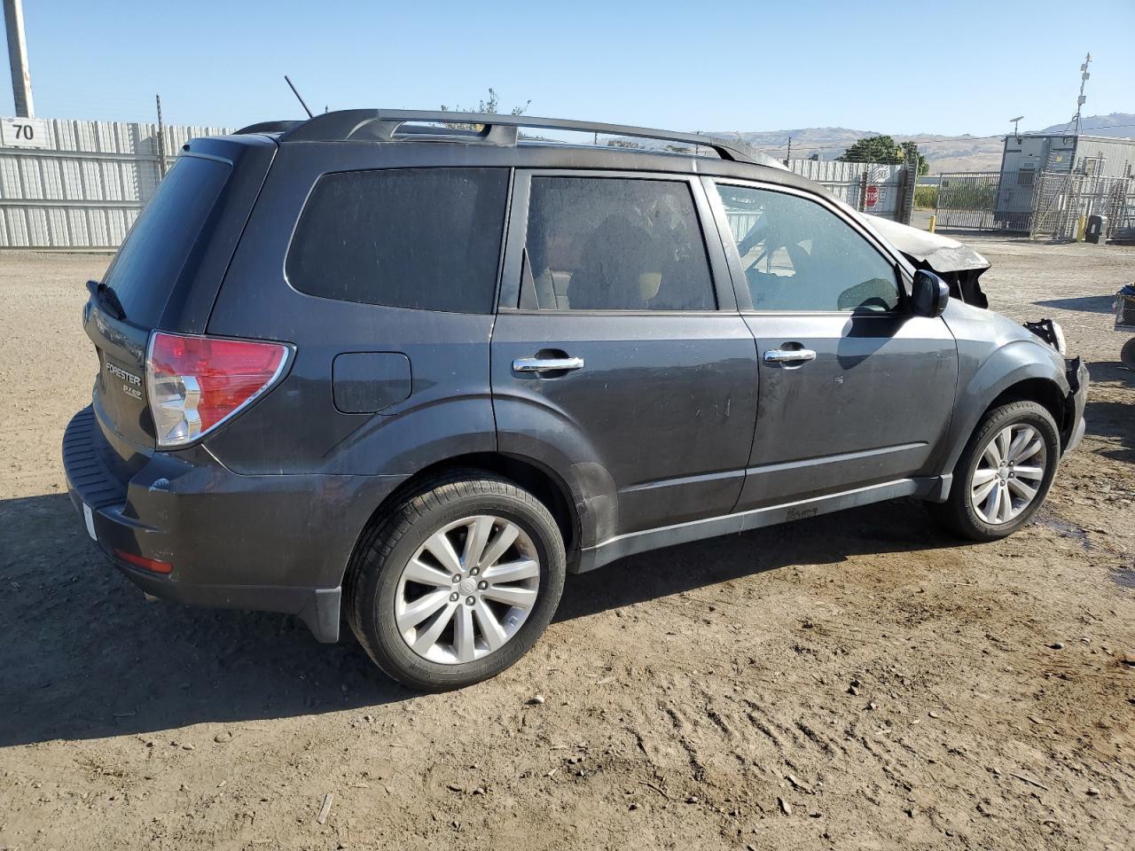 2013 Subaru Forester - Фото 3