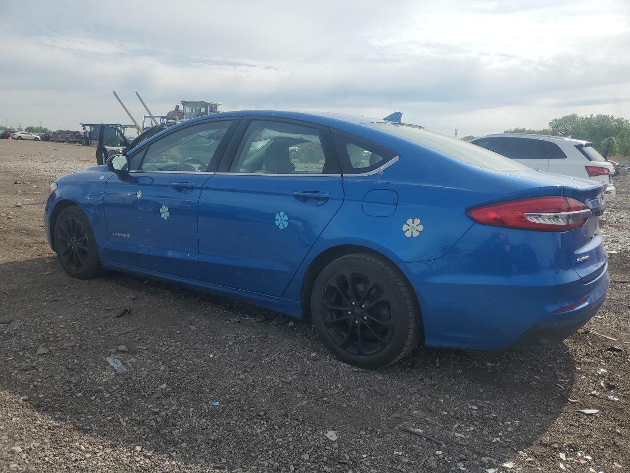 2019 Ford Fusion Se - Image 2