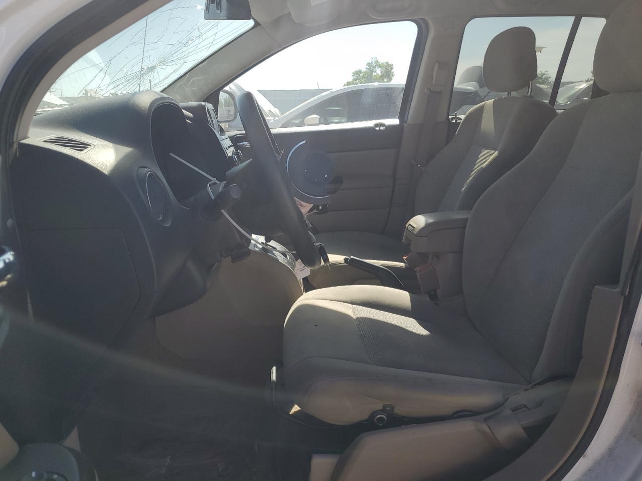 2012 Jeep Compass Sport - Фото 7