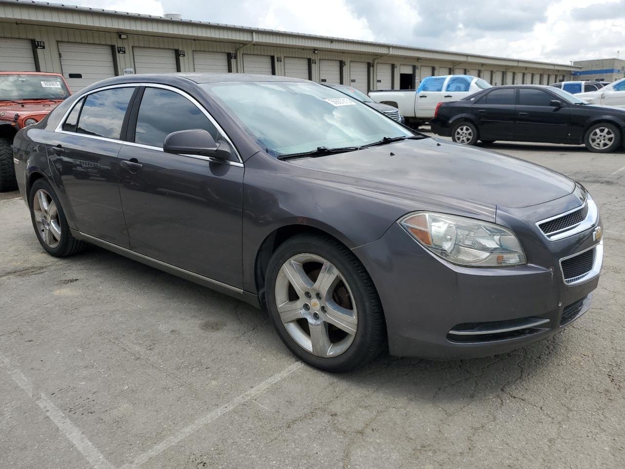 2011 Chevrolet Malibu 2Lt - Image 4