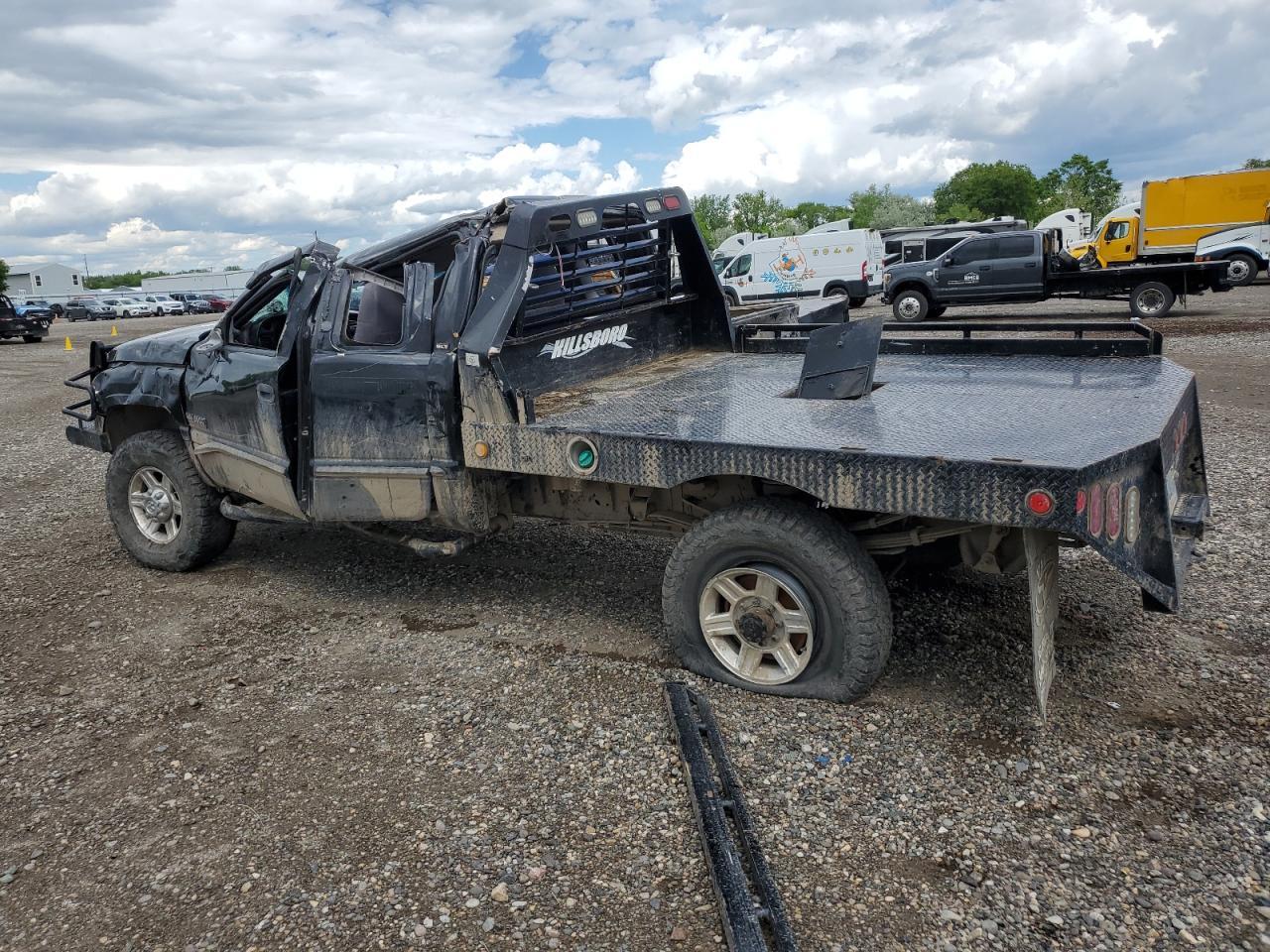 1998 Dodge Ram 2500 - Image 2