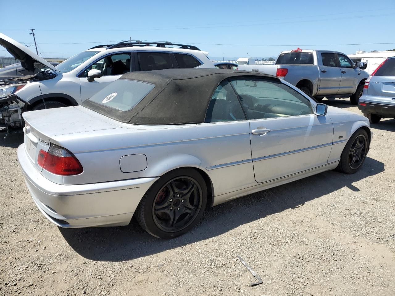 2002 BMW 330 Ci - Image 3