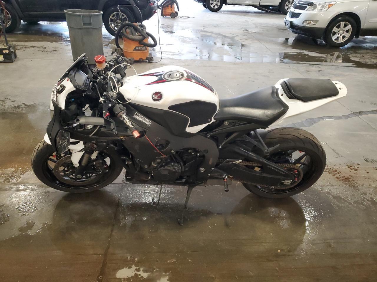 2014 Honda Cbr1000 Rr - Фото 3