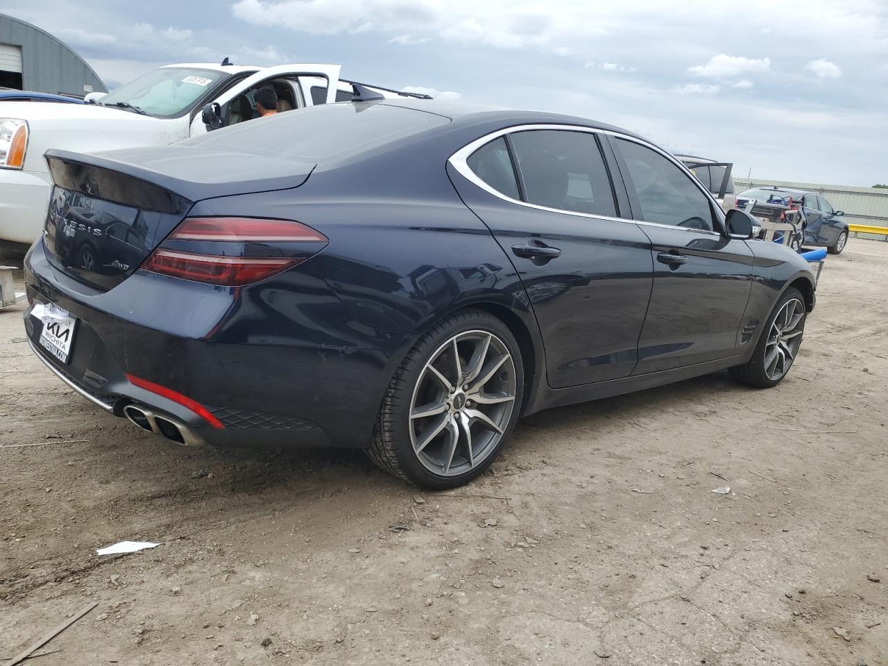 2023 Genesis G70 Base - Image 3