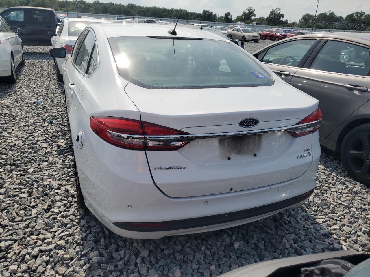 2018 Ford Fusion Se Hybrid - Image 6