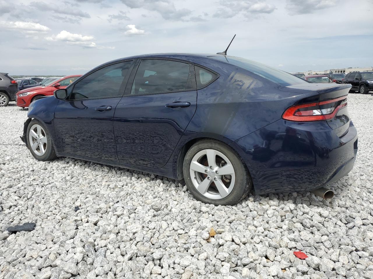 2015 Dodge Dart Sxt - Image 2