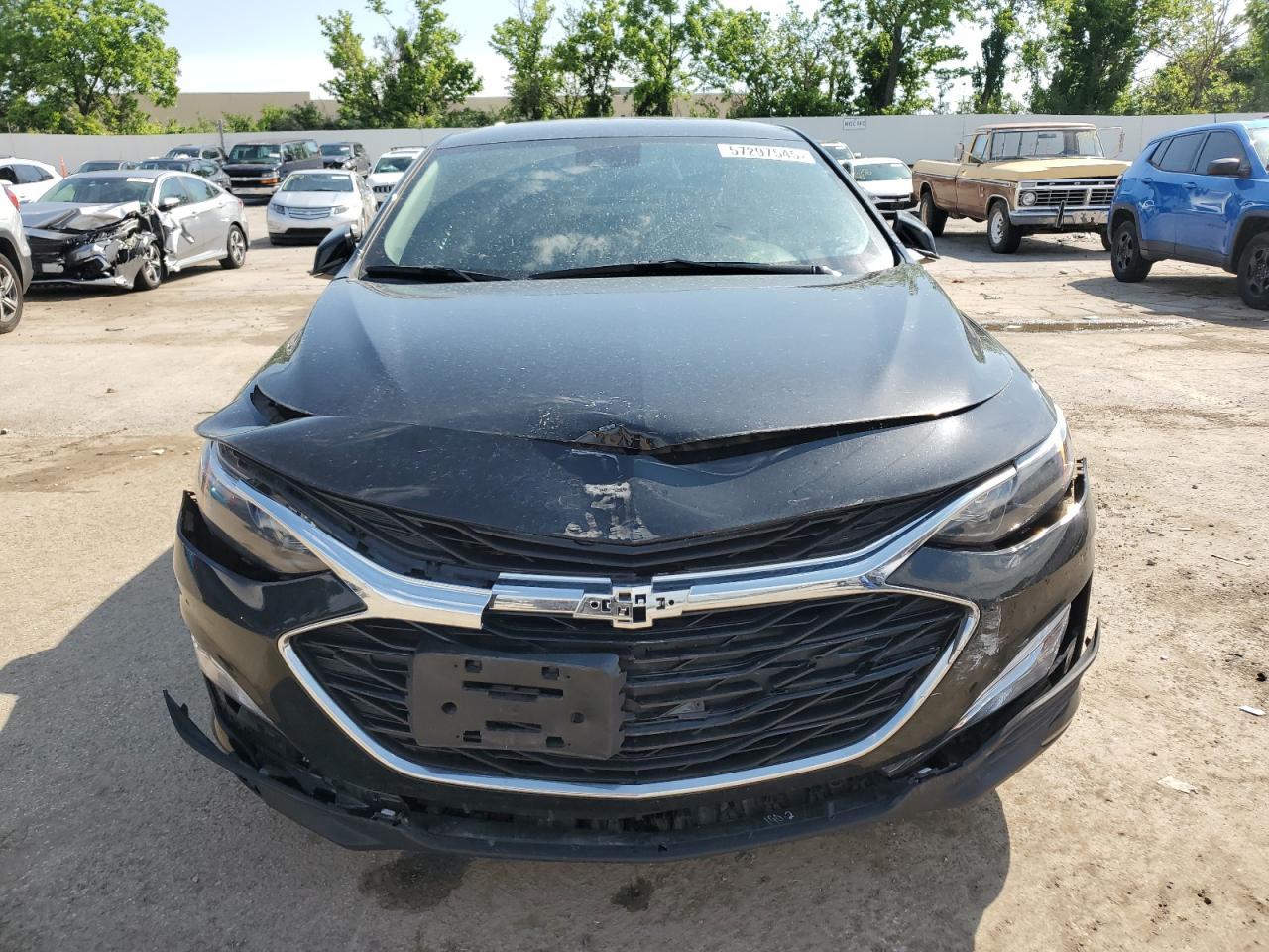 2024 Chevrolet Malibu Rs - Image 5