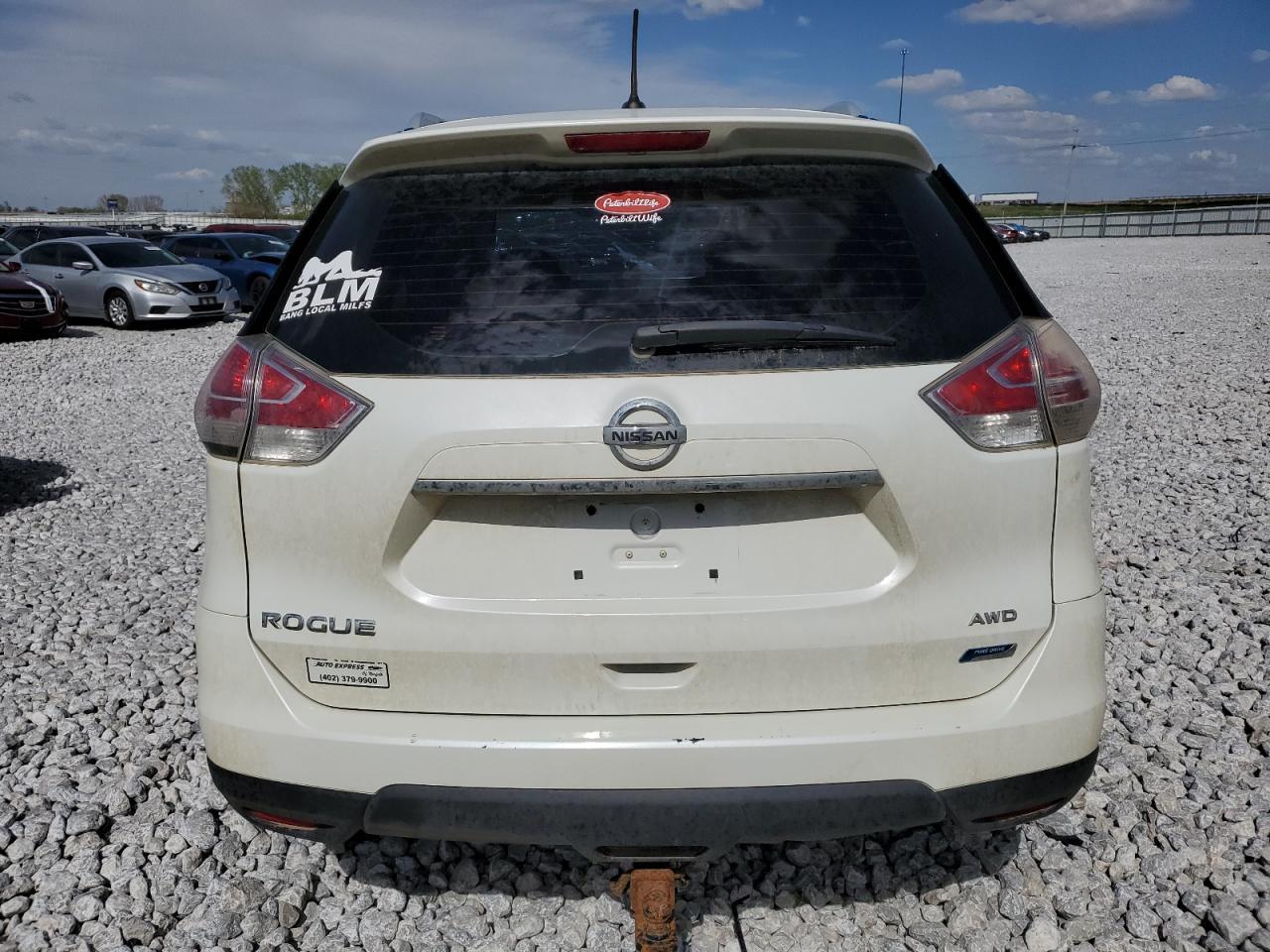 2015 Nissan Rogue S - Фото 6
