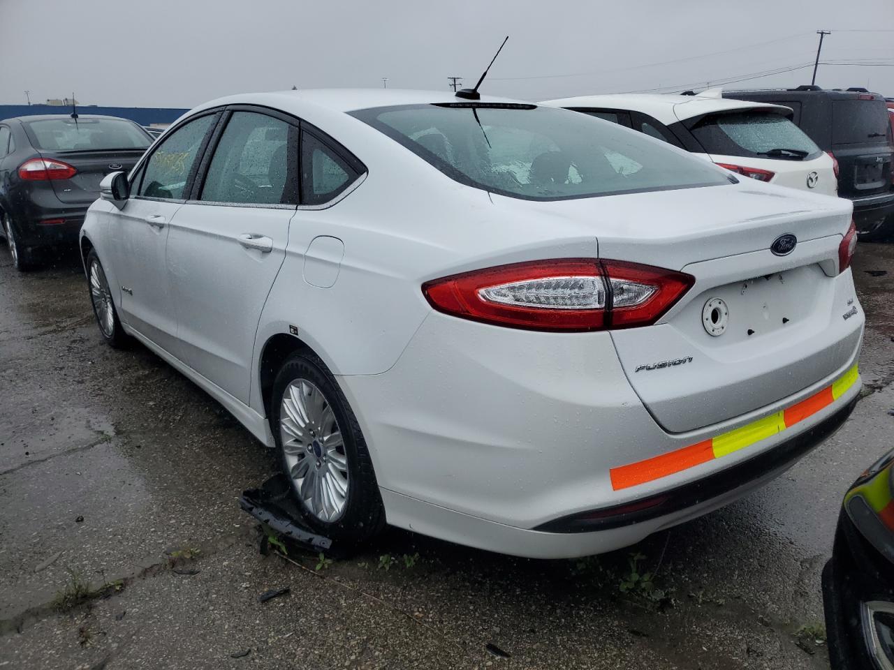 2015 Ford Fusion Se Hybrid - Image 2