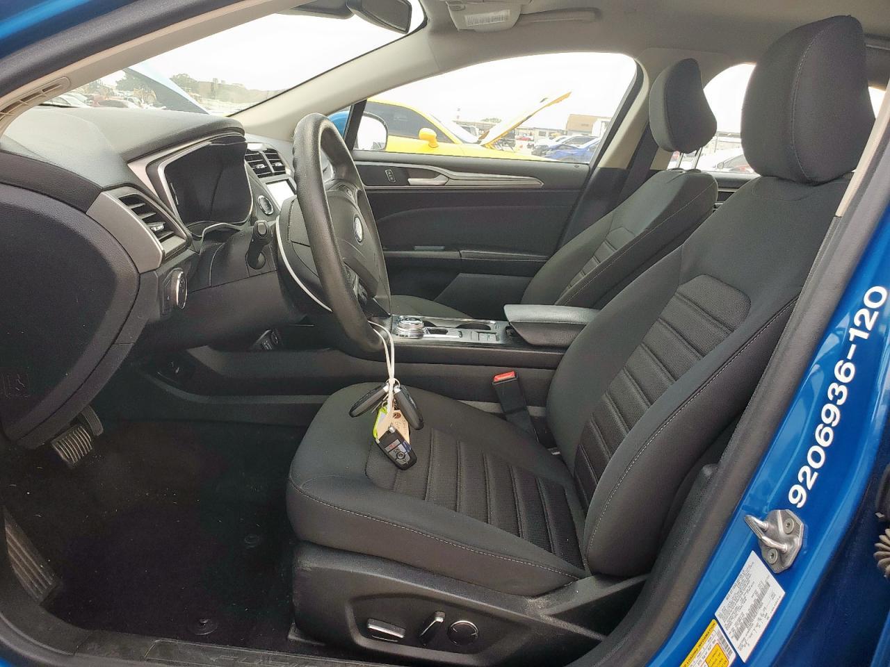 2020 Ford Fusion Se - Фото 7