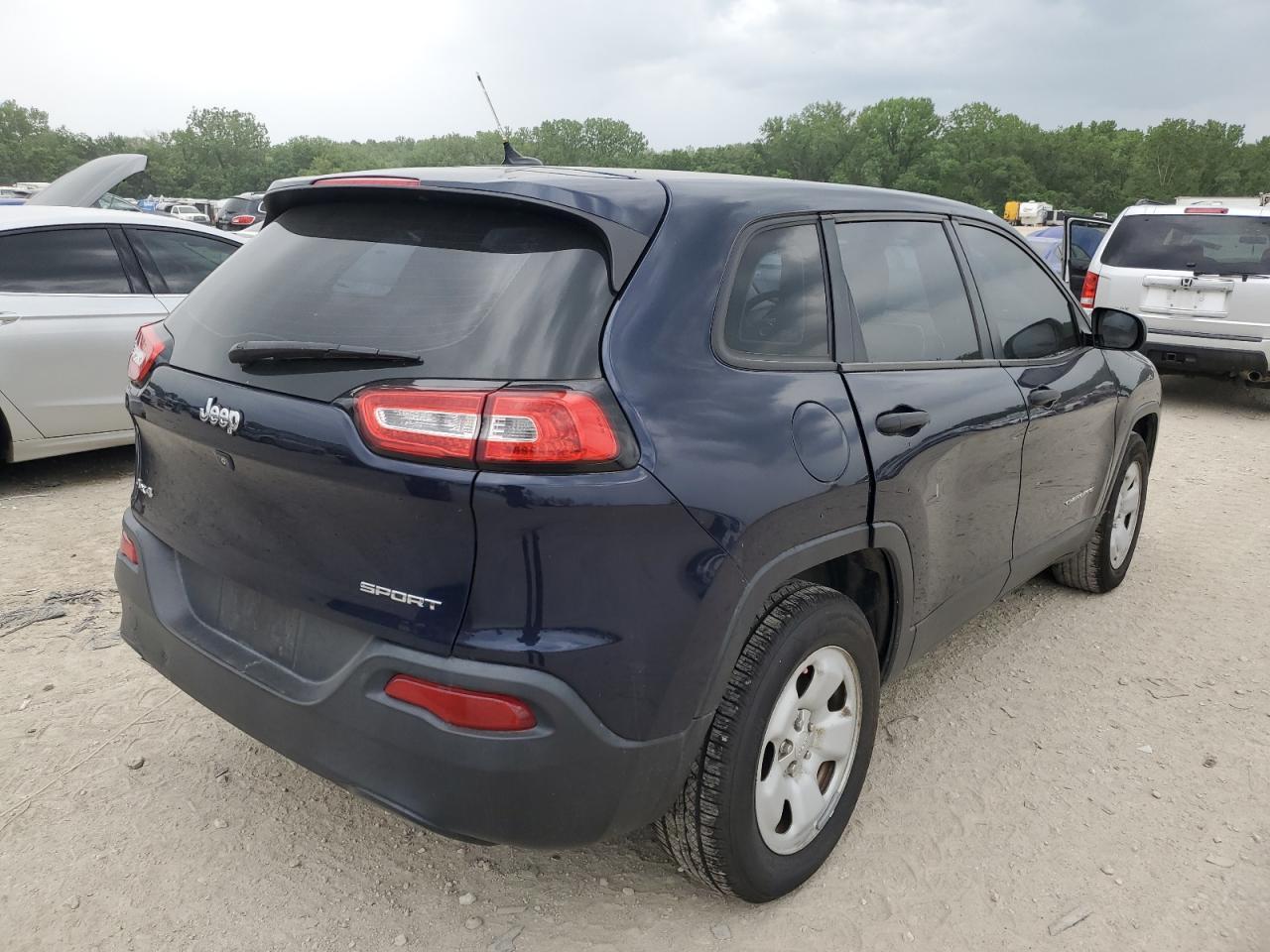 2014 Jeep Cherokee Sport - Image 3