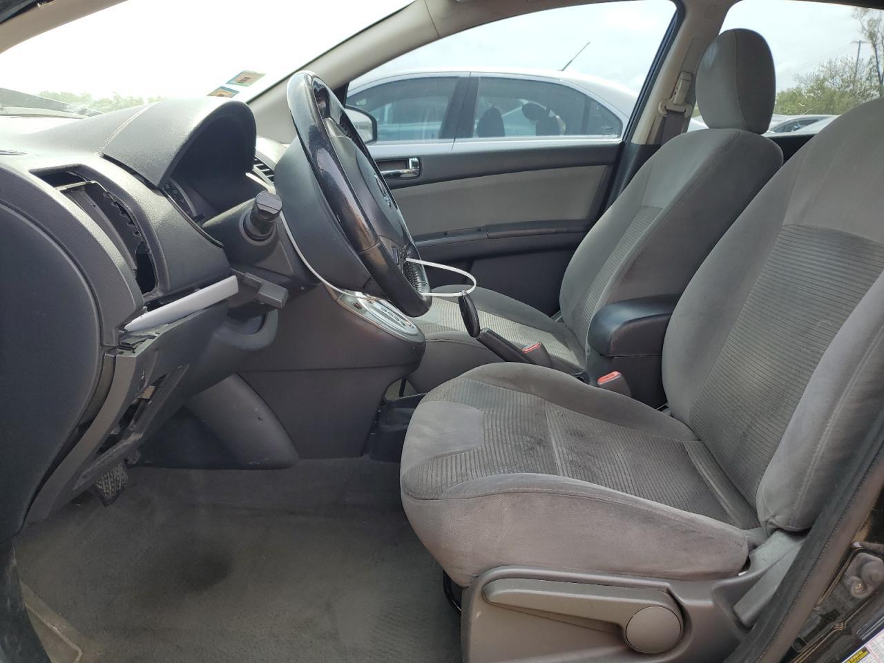 2012 Nissan Sentra 2.0 - Image 7