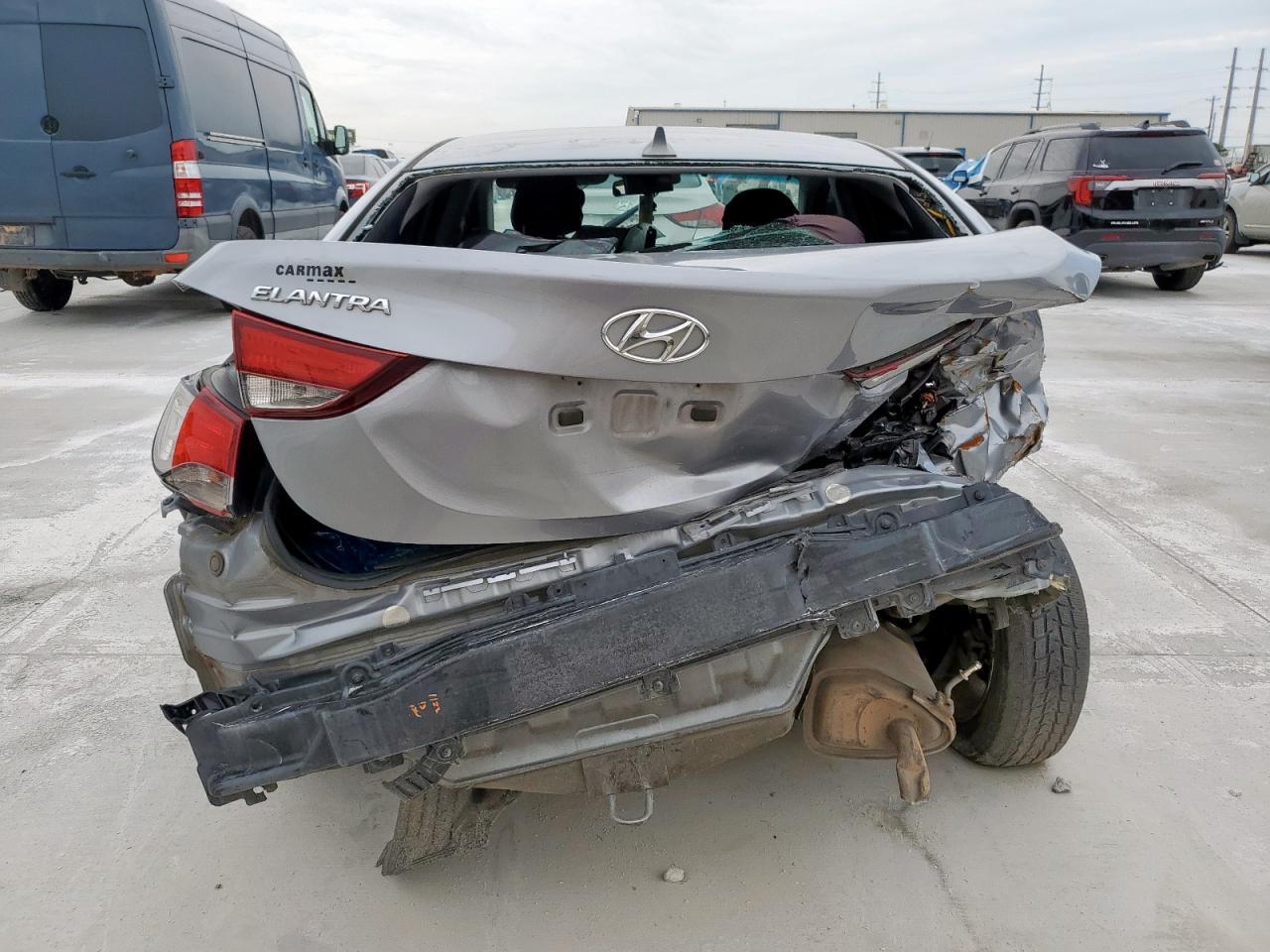 2015 Hyundai Elantra Se - Фото 6