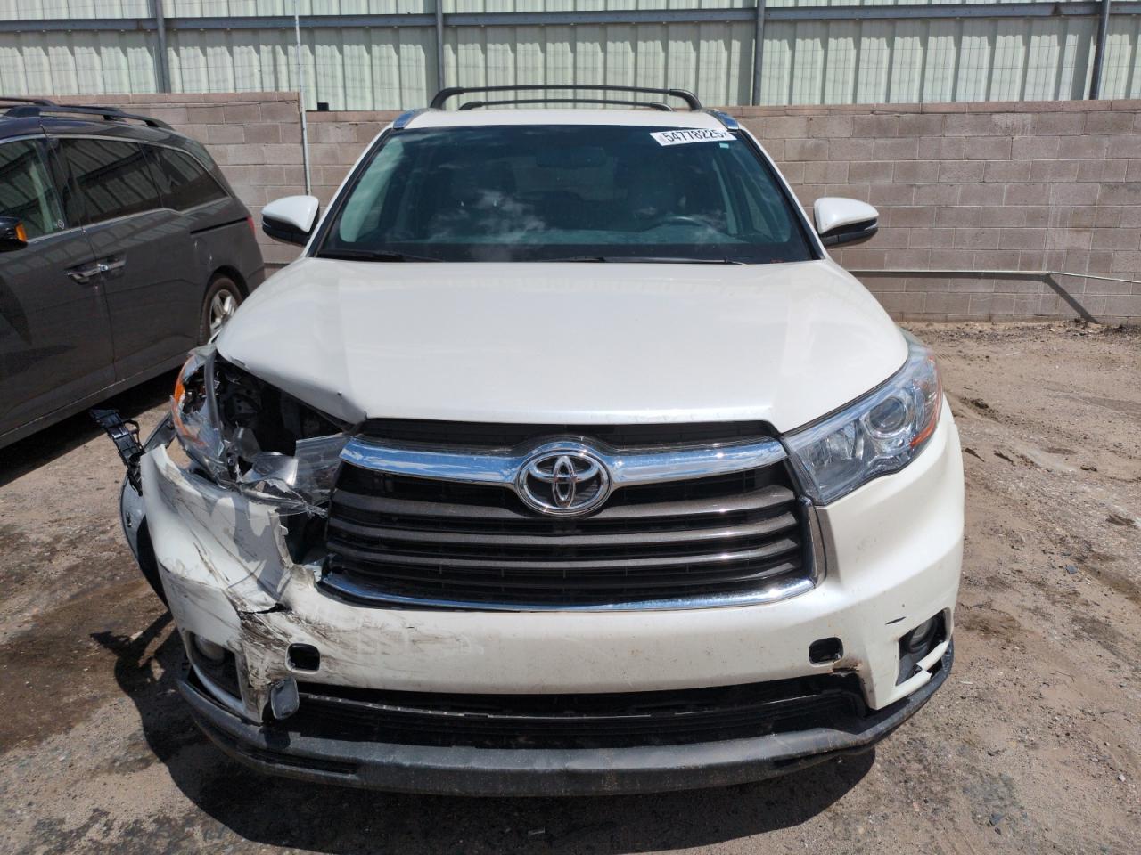 2016 Toyota Highlander Xle - Фото 5