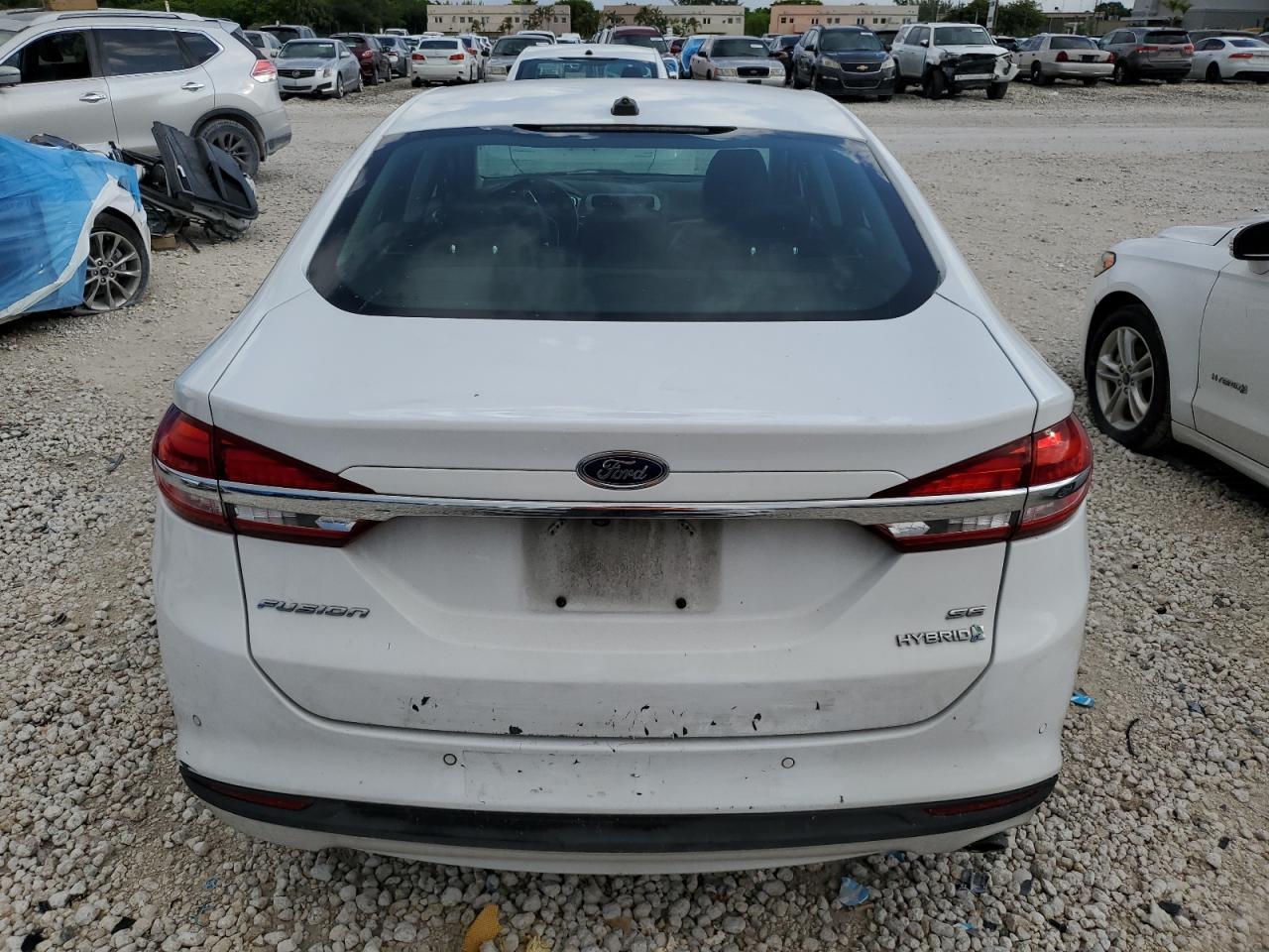 2018 Ford Fusion Se Hybrid - Image 6