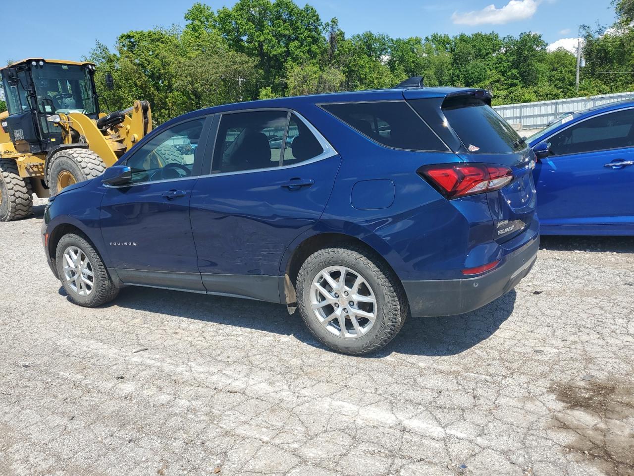 2023 Chevrolet Equinox - Фото 2