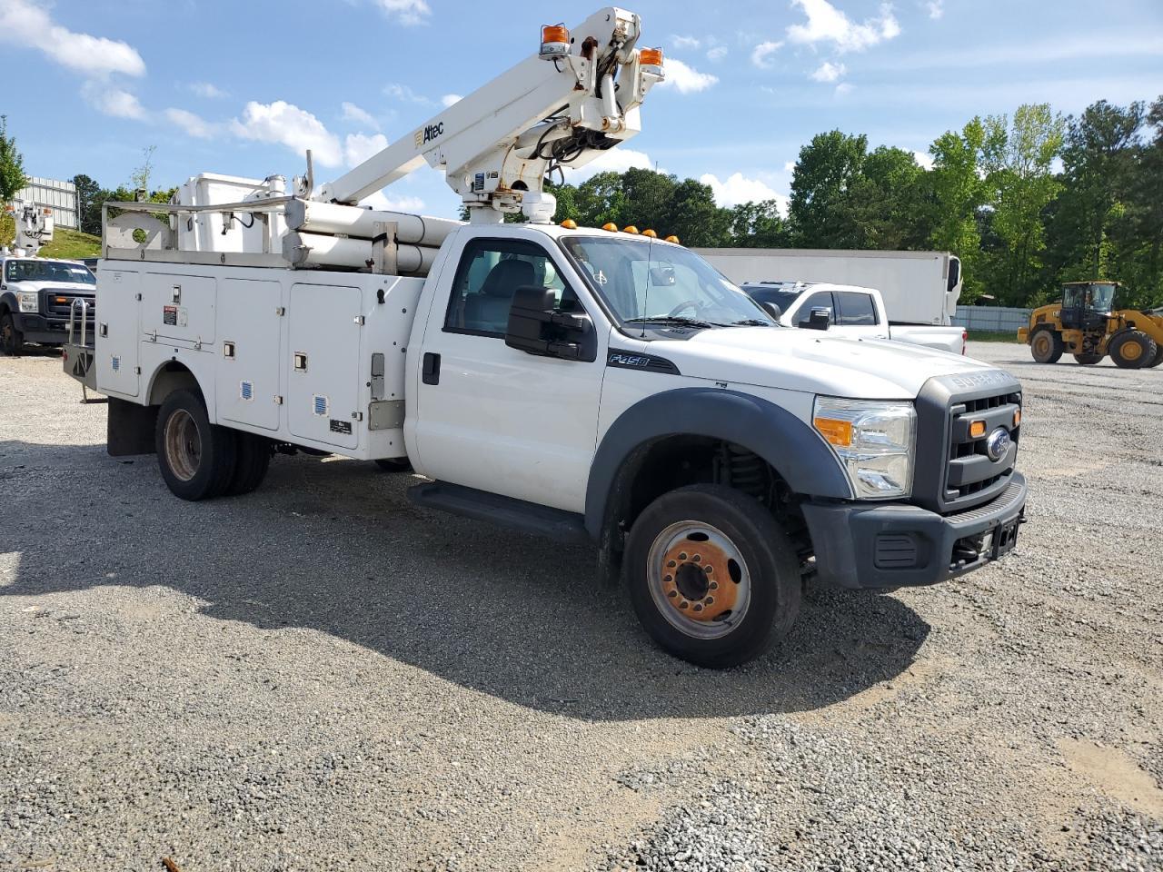 2015 Ford F450 Super Duty - Фото 4