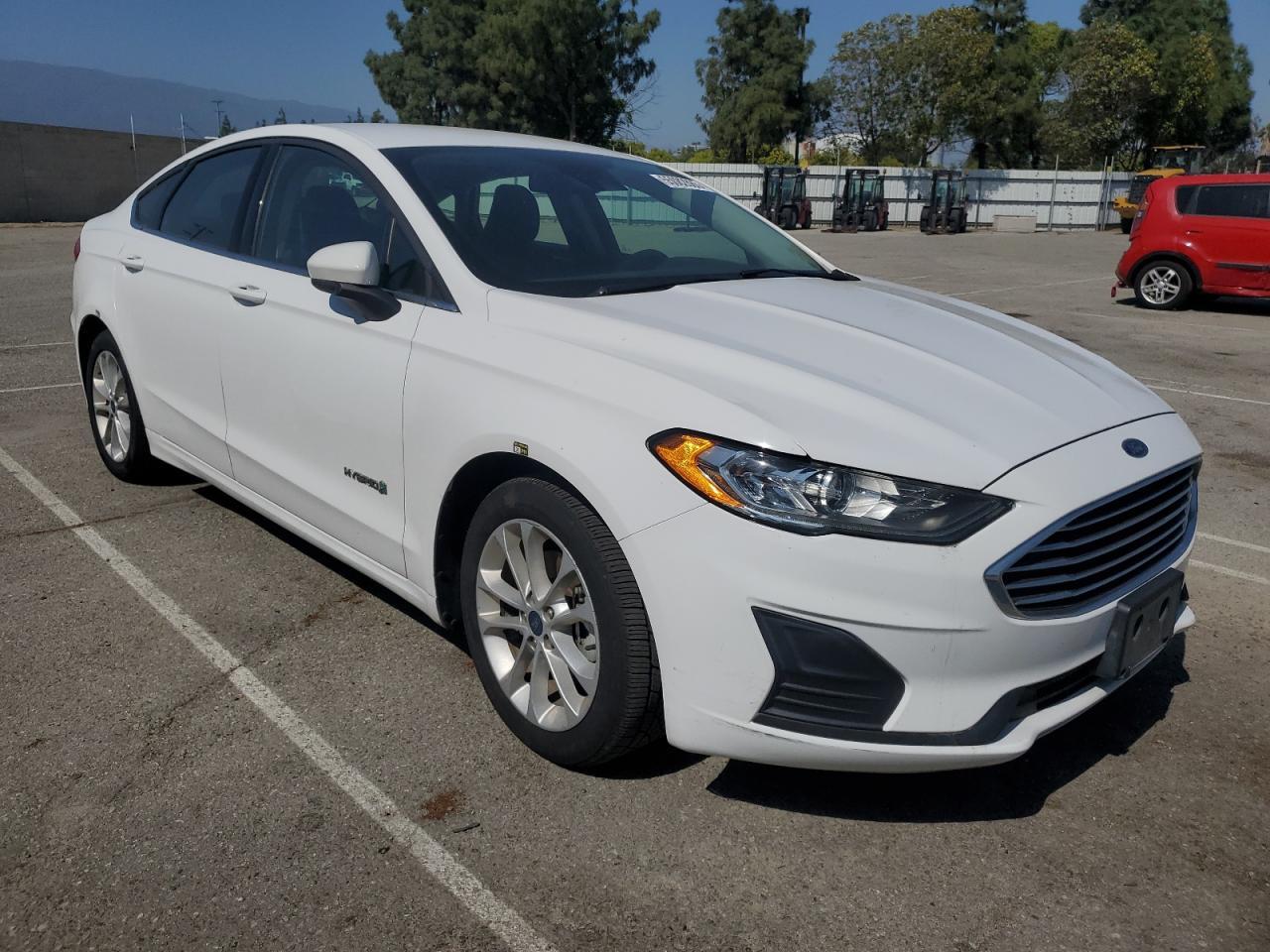 2019 Ford Fusion Se - Фото 4