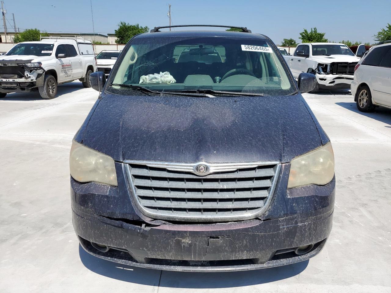 2008 Chrysler Town & Country Touring - Фото 5