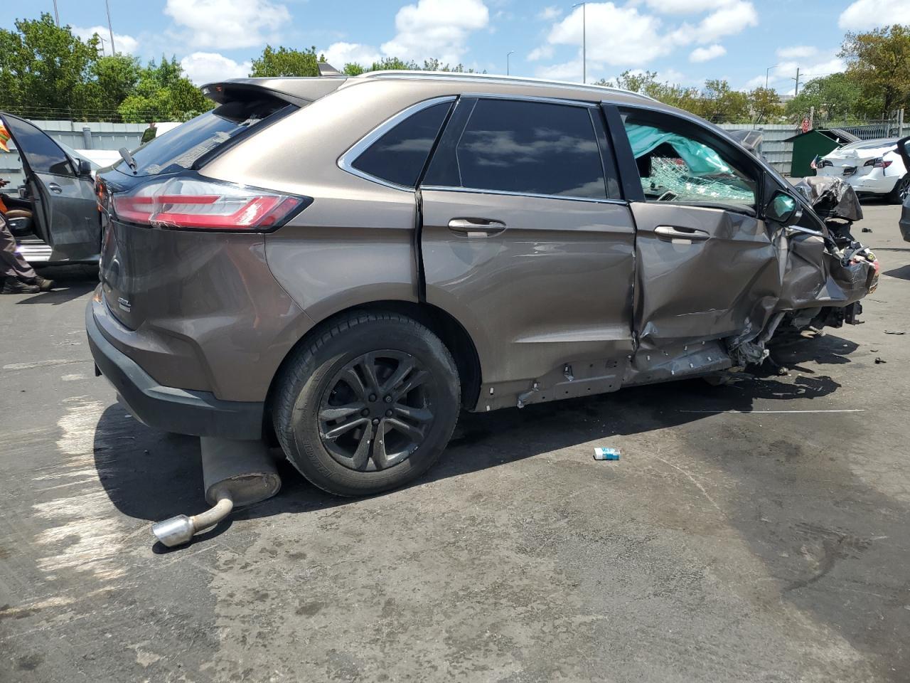 2019 Ford Edge Sel - Image 3