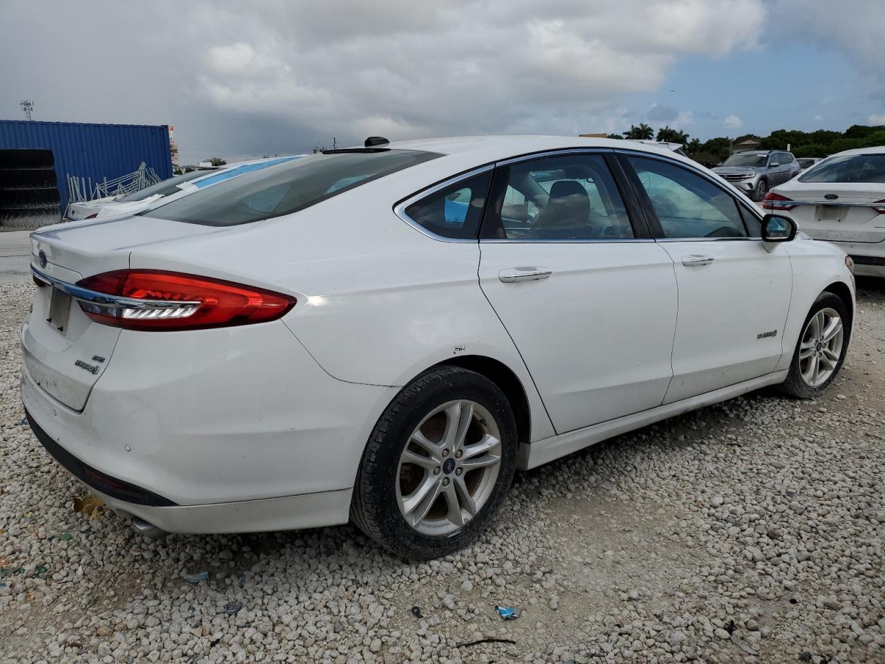 2018 Ford Fusion Se Hybrid - Image 3