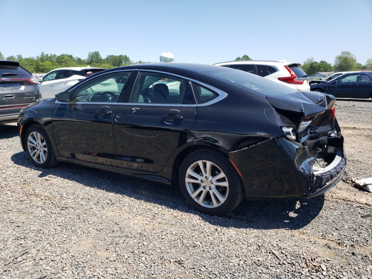 2016 Chrysler 200 Limited - Фото 2