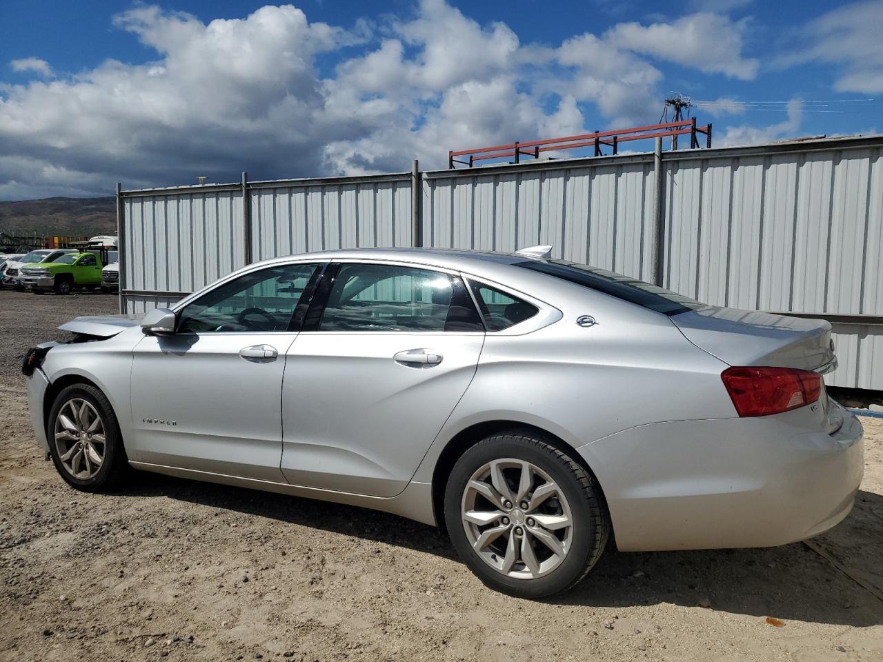 2017 Chevrolet Impala Lt - Фото 2