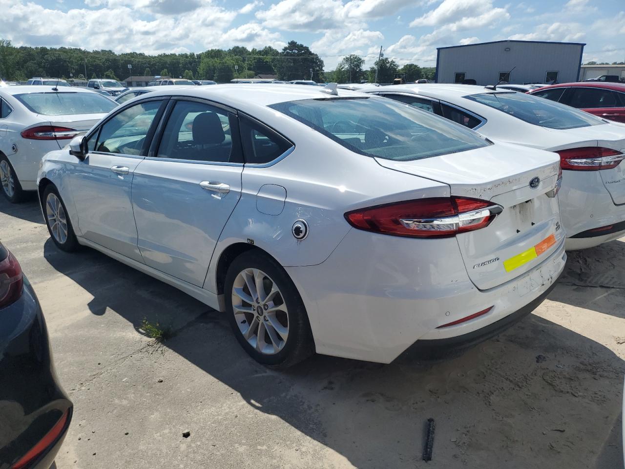 2020 Ford Fusion Se - Фото 2