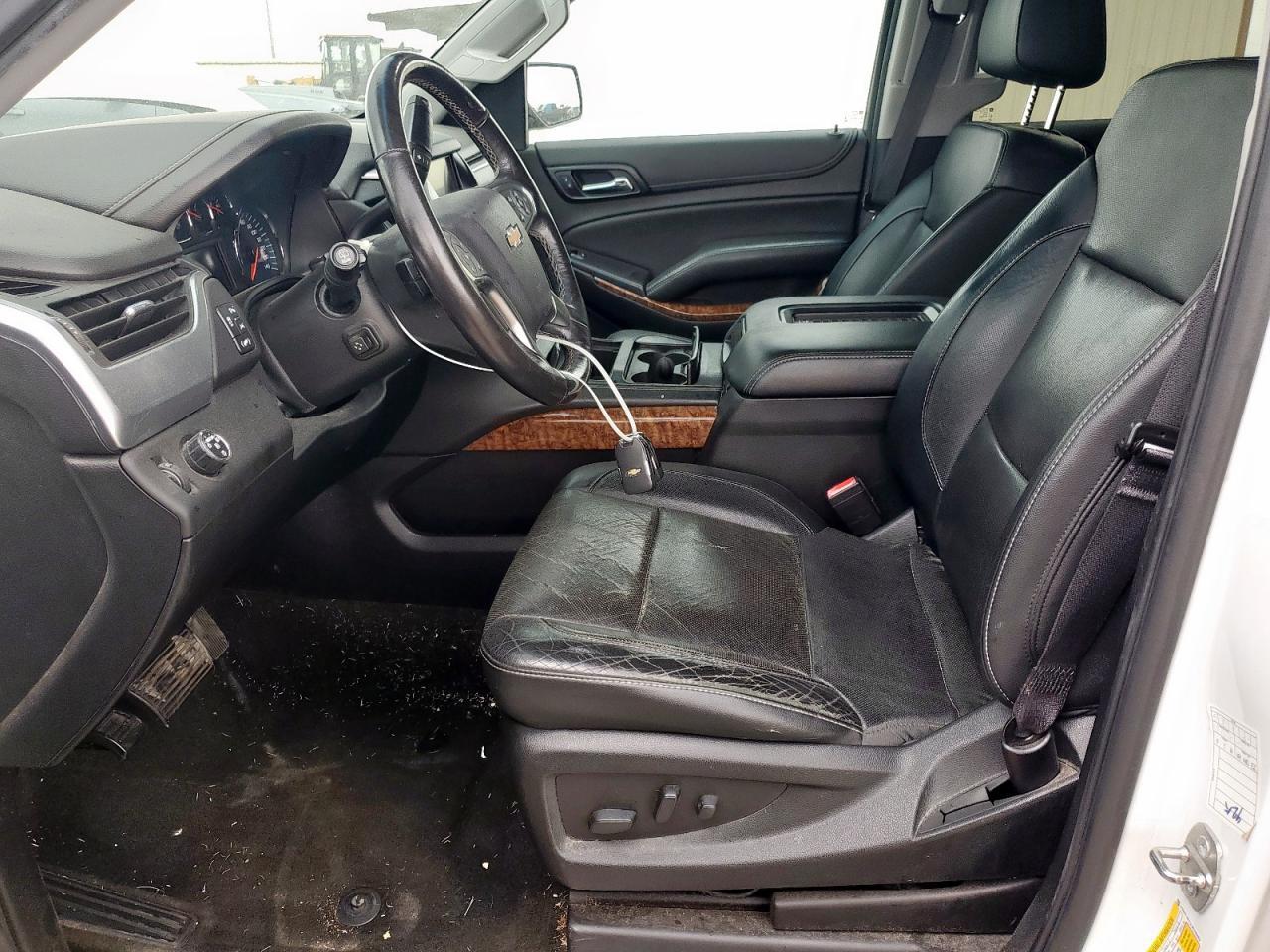 2018 Chevrolet Suburban C1500 Premier - Image 7