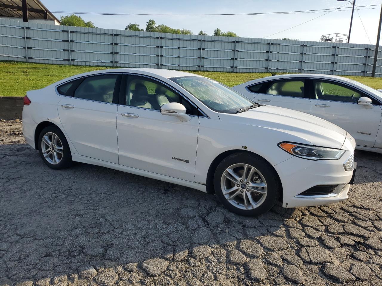 2018 Ford Fusion Se Hybrid - Image 4