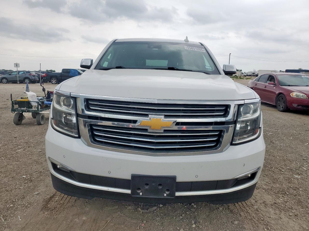 2018 Chevrolet Suburban C1500 Premier - Image 5