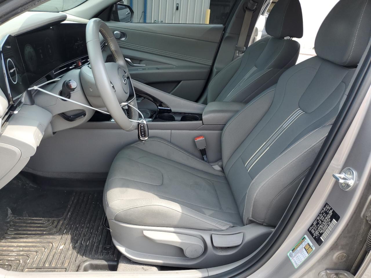 2023 Hyundai Elantra Sel - Image 7