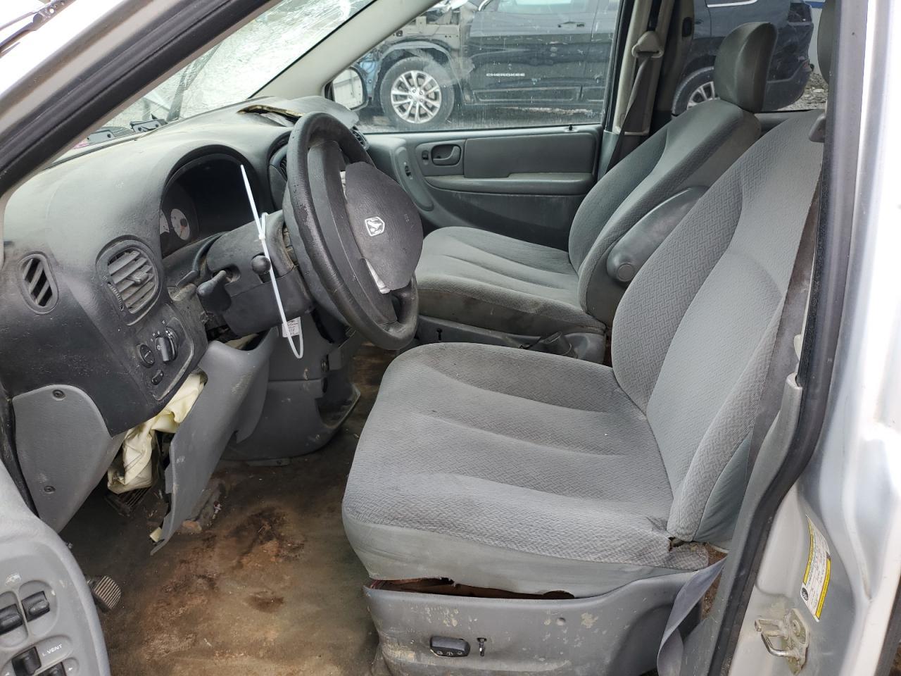 2005 Dodge Grand Caravan Se - Image 7