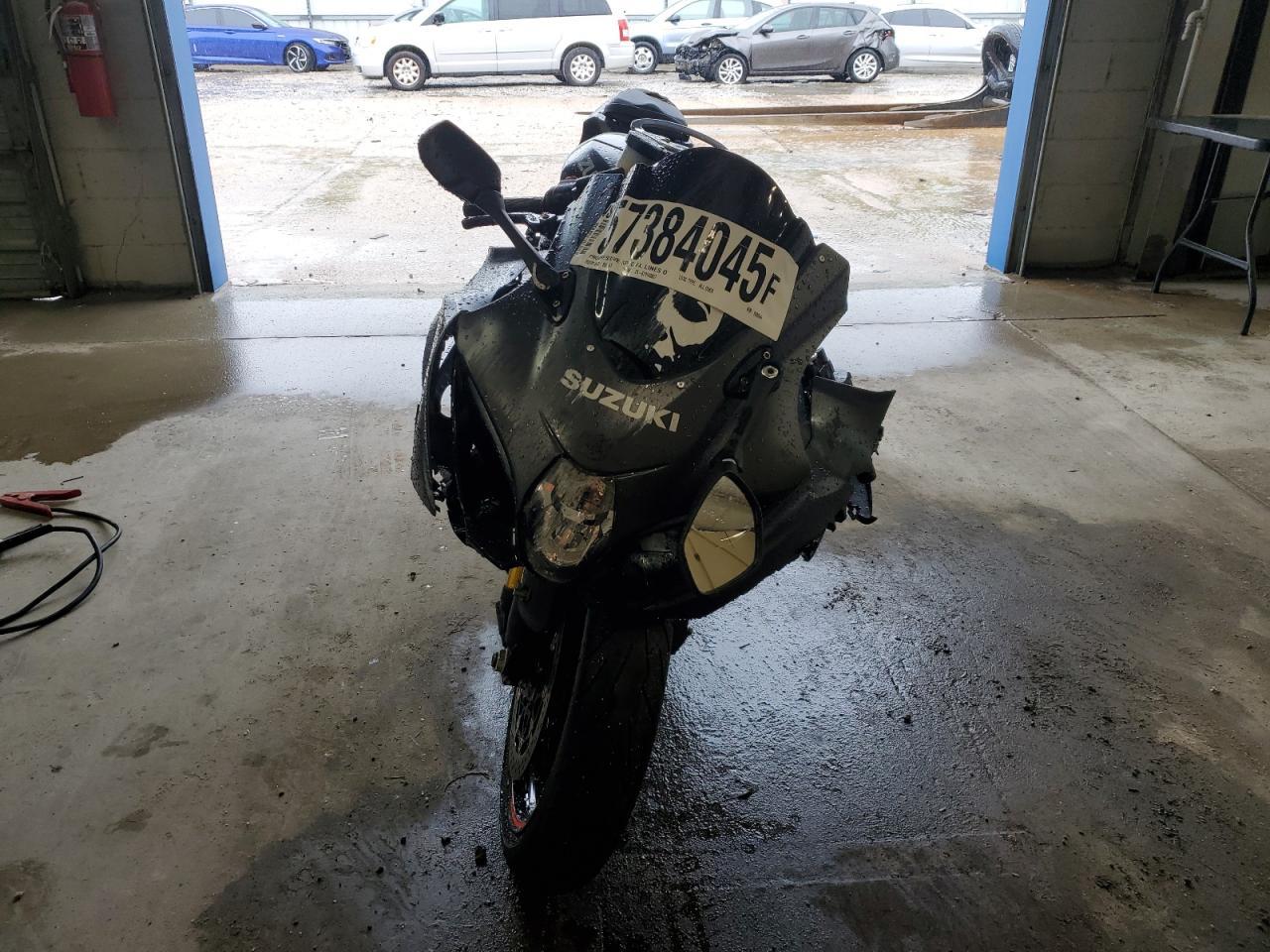 2021 Suzuki Gsx-R1000 R - Фото 2