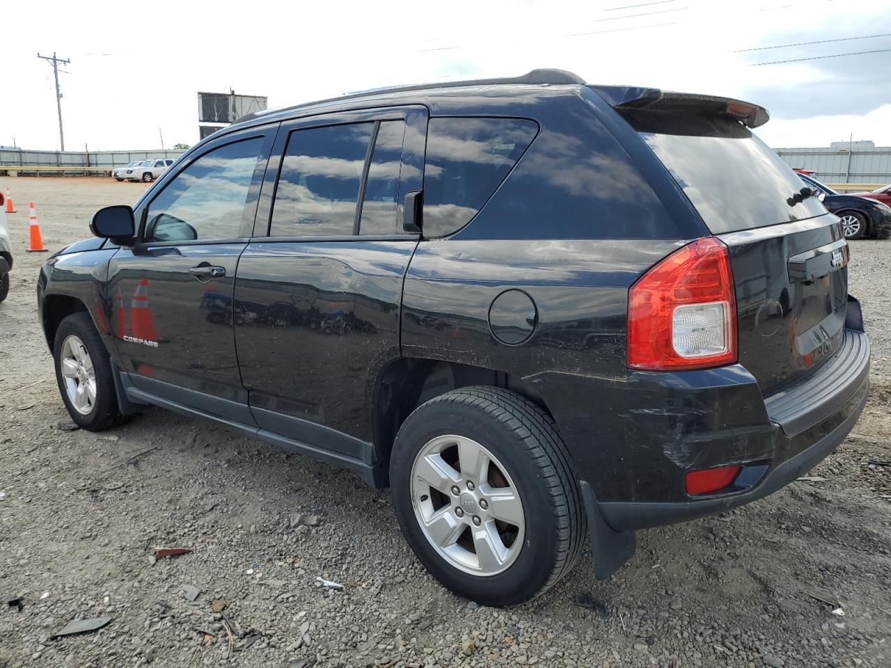 2013 Jeep Compass Sport - Фото 2
