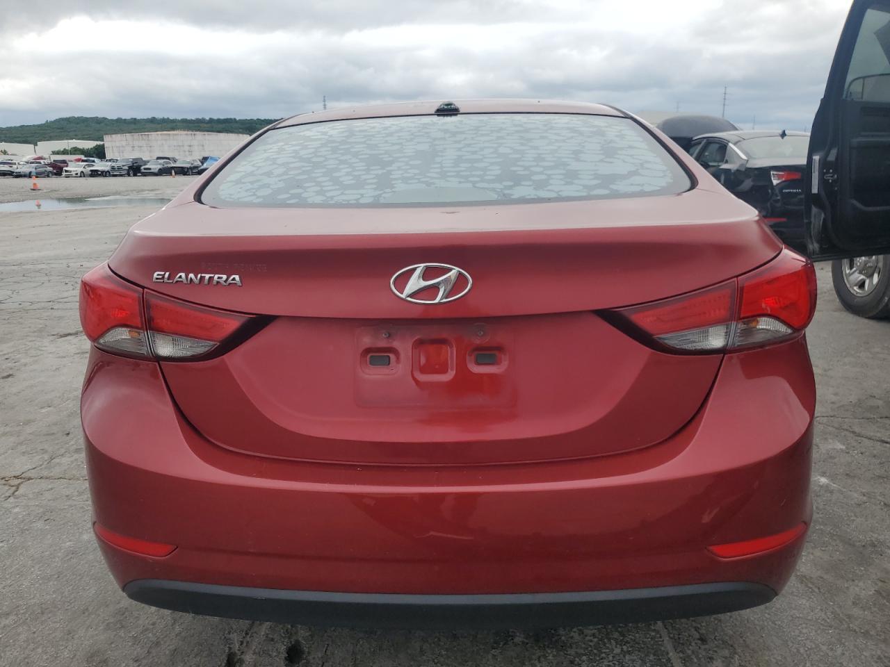 2016 Hyundai Elantra Se - Фото 6