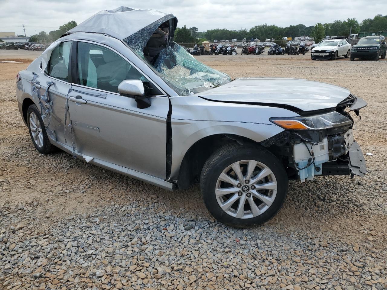 2019 Toyota Camry L - Фото 4