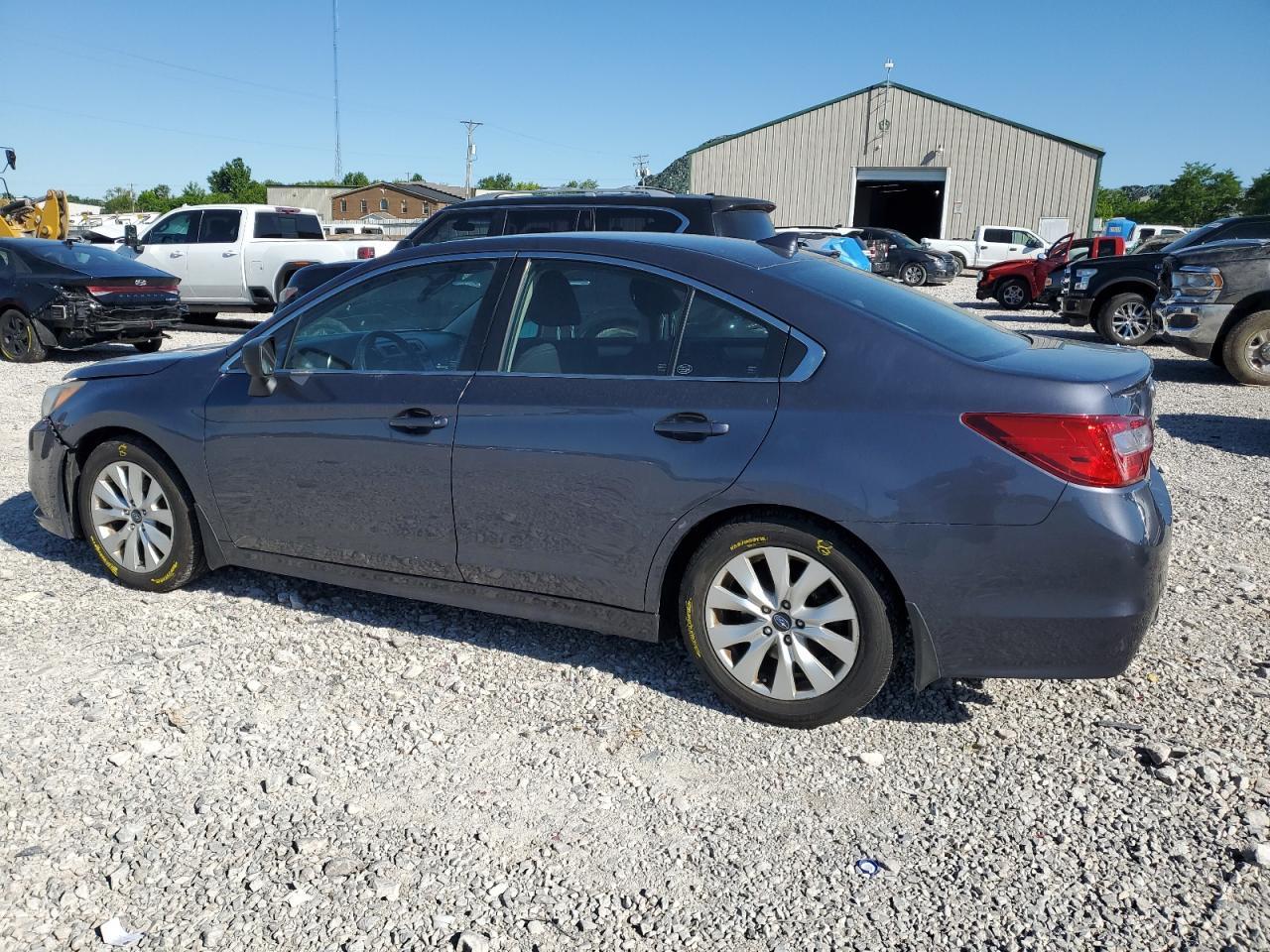 2016 Subaru Legacy 2.5I Premium - Фото 2