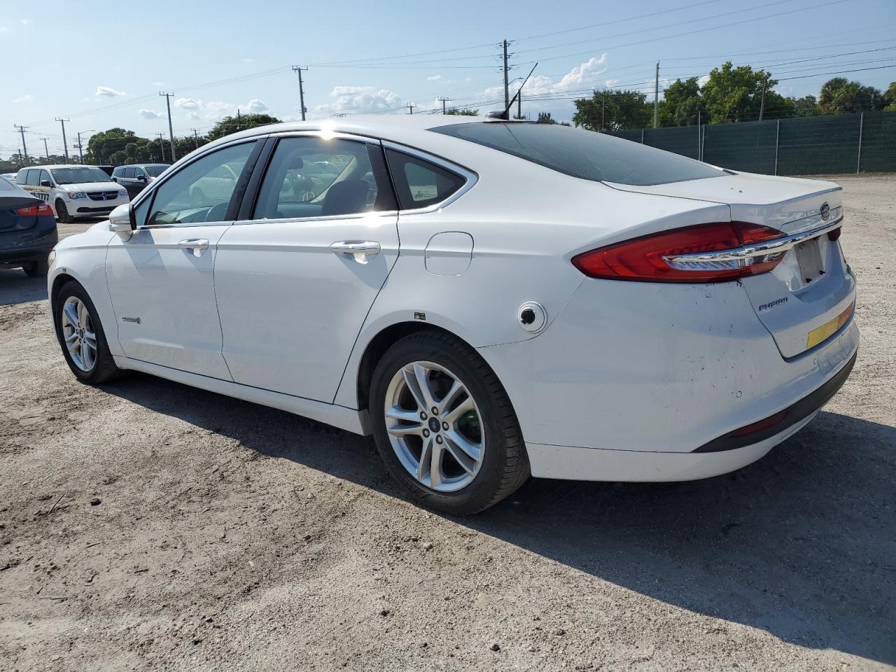 2018 Ford Fusion Se Hybrid - Image 2