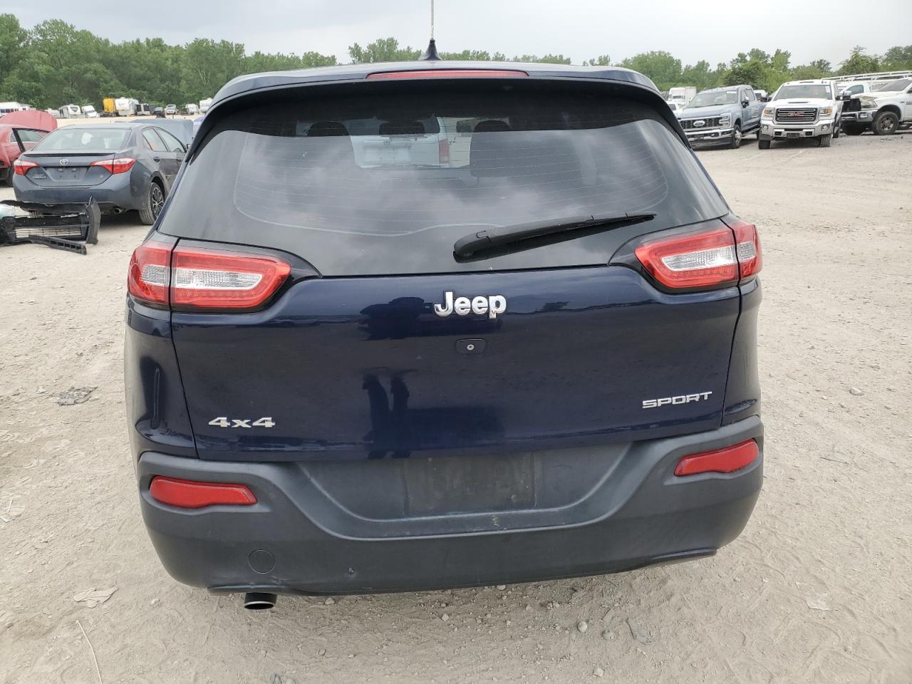 2014 Jeep Cherokee Sport - Image 6