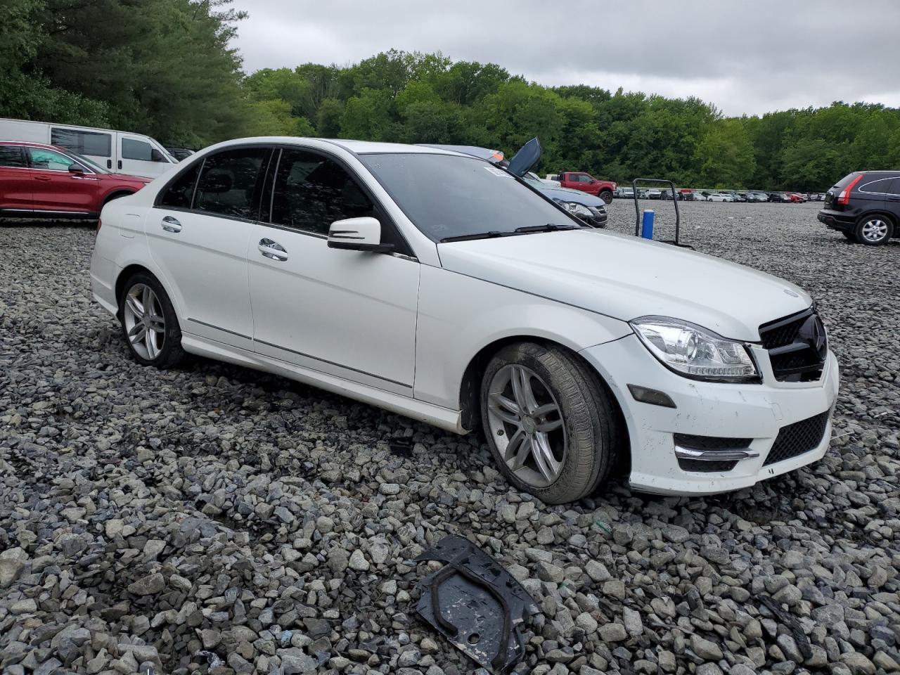 2013 Mercedes-Benz C 300 4Matic - Фото 4