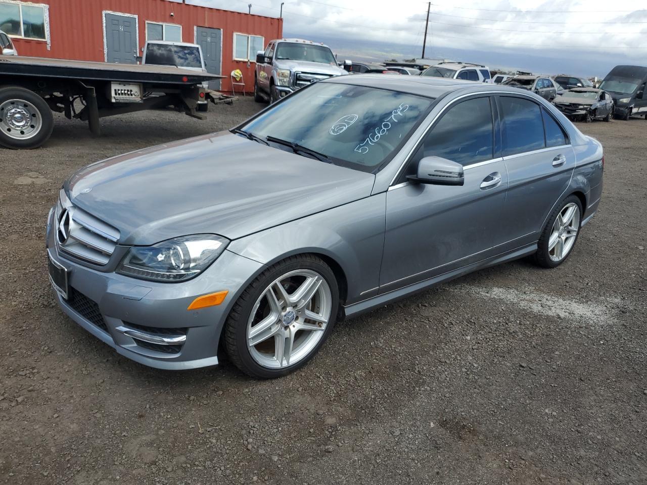 2013 Mercedes-Benz C 250