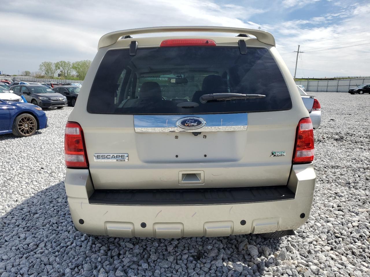 2012 Ford Escape Limited - Фото 6