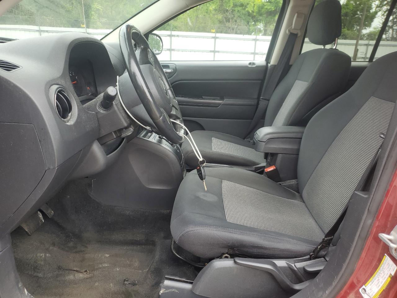 2012 Jeep Compass Latitude - Image 7