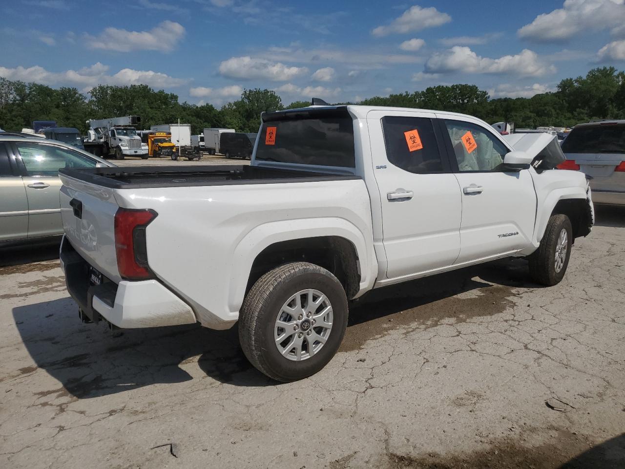 2025 Toyota Tacoma Double Cab - Фото 3