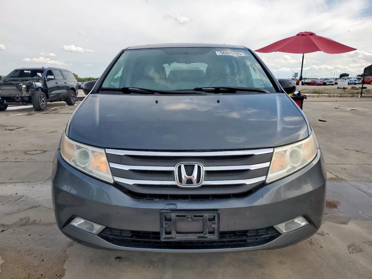 2011 Honda Odyssey Touring - Фото 5