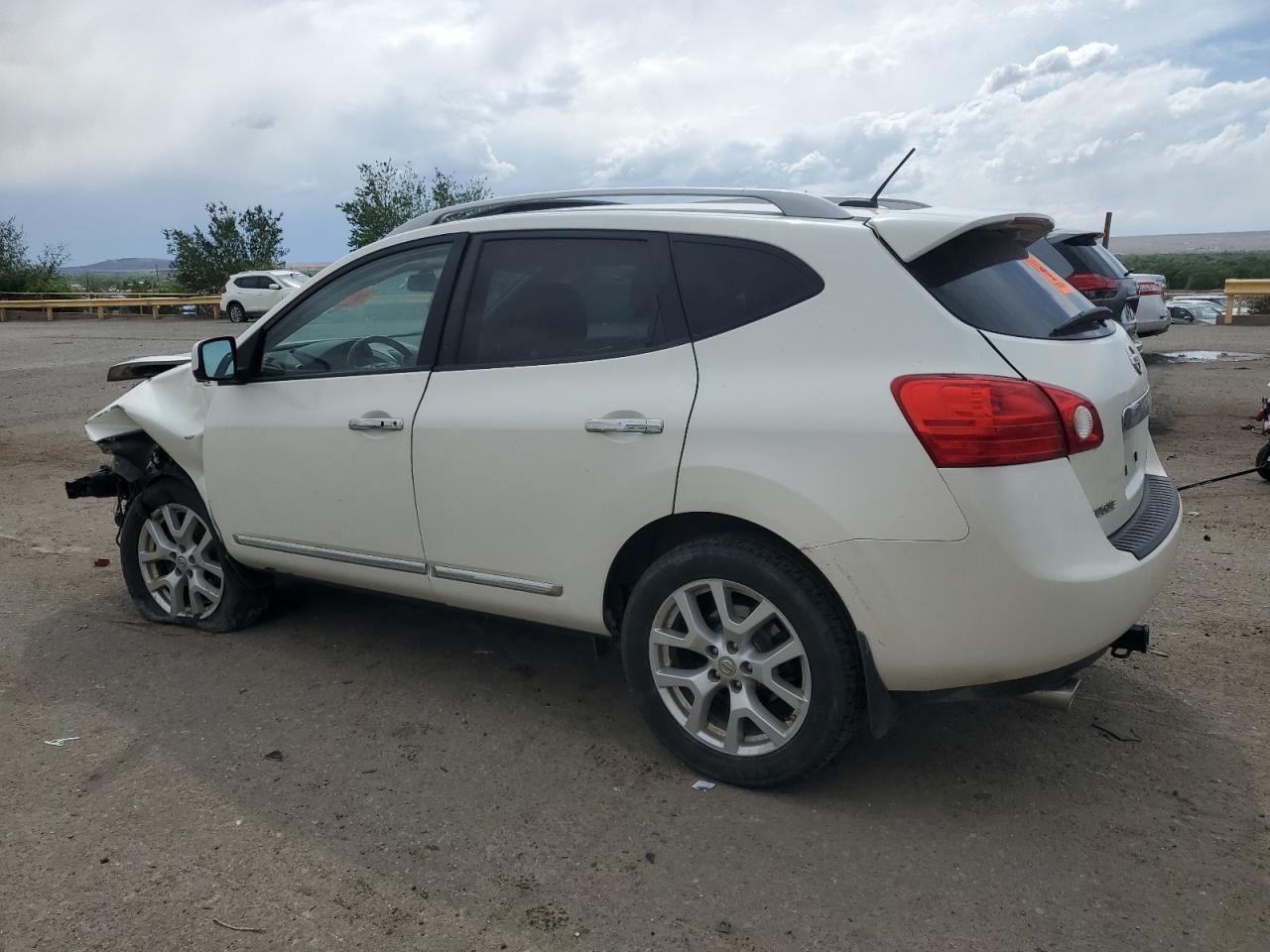 2012 Nissan Rogue S - Фото 2